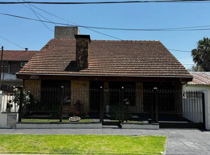 Casa · 265m² · 7 Ambientes