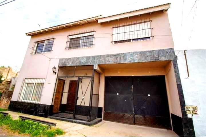 Casa · 140m² · 5 Dormitorios