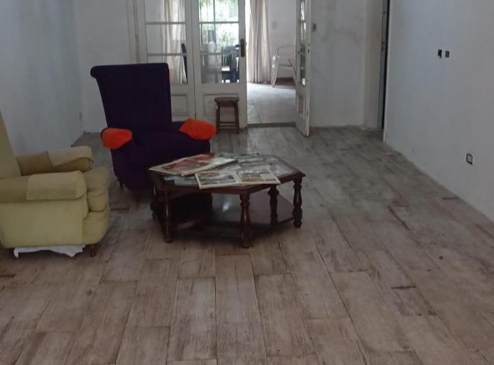 Casa · 264m² · 5 Ambientes · 1 Cochera