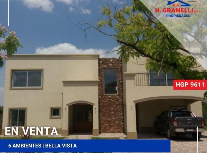 Casa · 300m² · 6 Ambientes · 1 Cochera