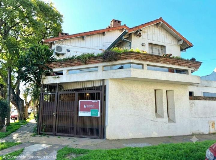 Casa · 100m² · 4 Ambientes · 1 Cochera