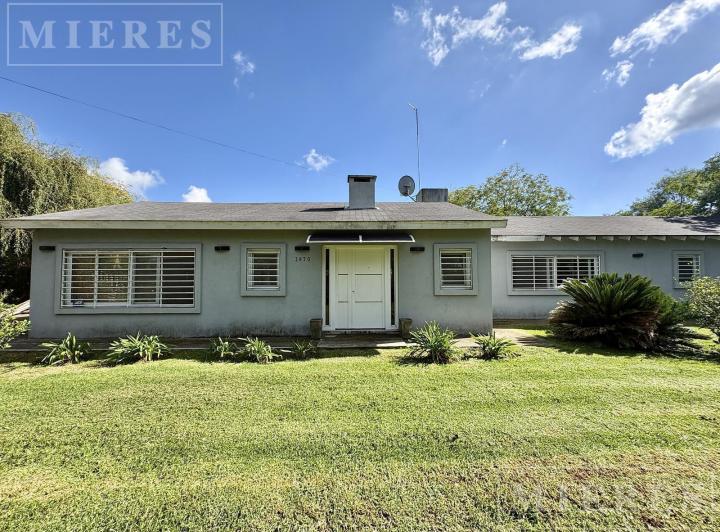Casa · 228m² · 6 Ambientes