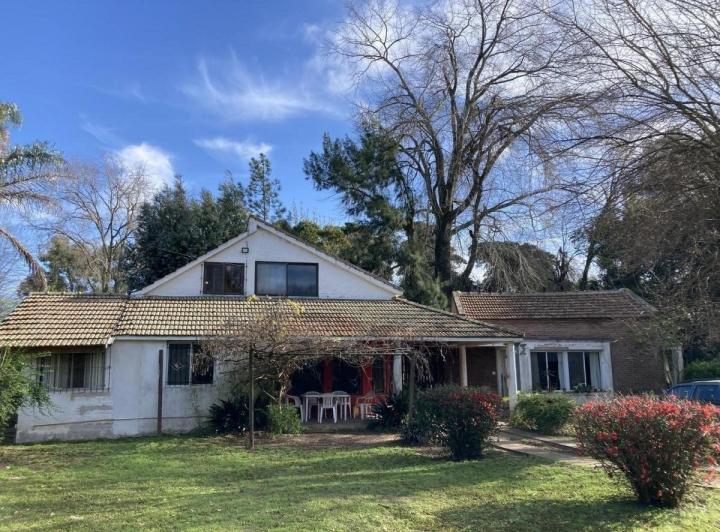 Casa · 222m² · 6 Ambientes