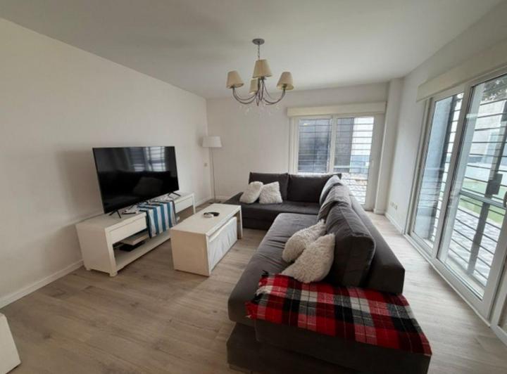 Casa · 190m² · 6 Ambientes · 1 Cochera