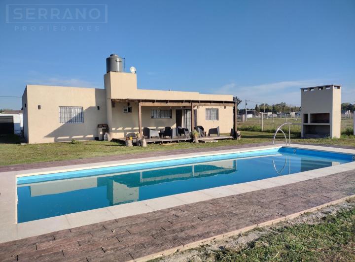 Casa · 160m² · 5 Ambientes · 1 Cochera