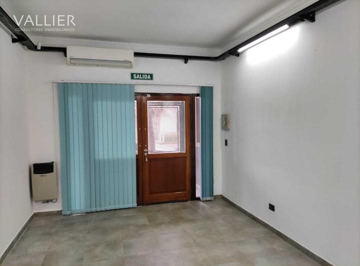 Casa · 220m² · 7 Ambientes