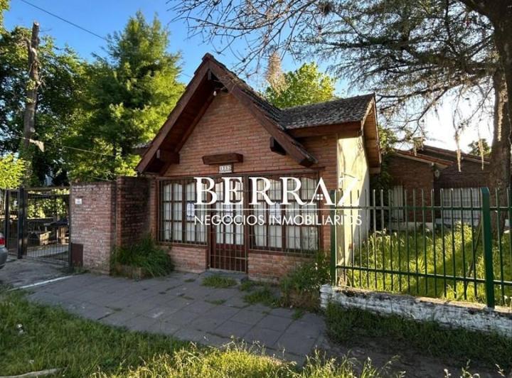 Casa · 173m² · 5 Ambientes · 2 Cocheras