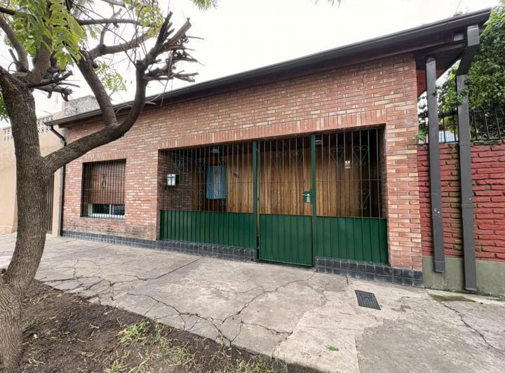 Casa · 190m² · 6 Ambientes