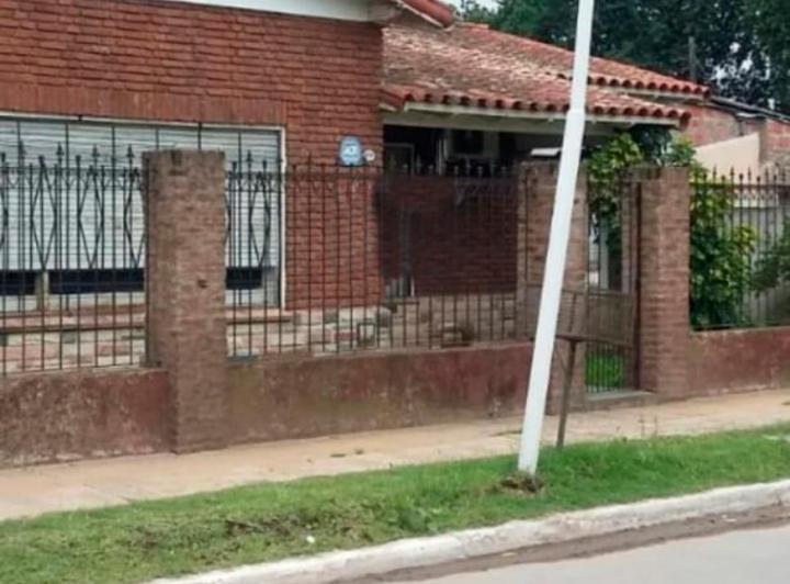 Casa · 100m² · 5 Ambientes · 1 Cochera