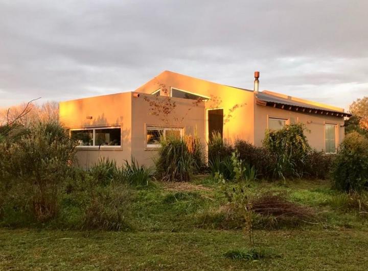 Casa · 190m² · 5 Ambientes · 3 Cocheras