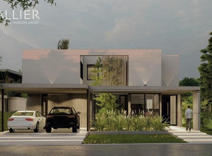 Casa · 347m² · 5 Ambientes · 1 Cochera