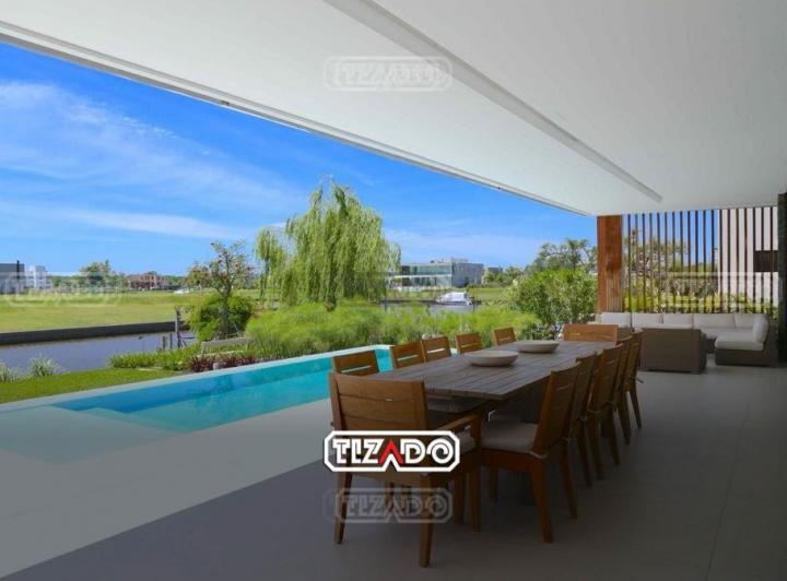Casa · 560m² · 7 Ambientes · 4 Cocheras