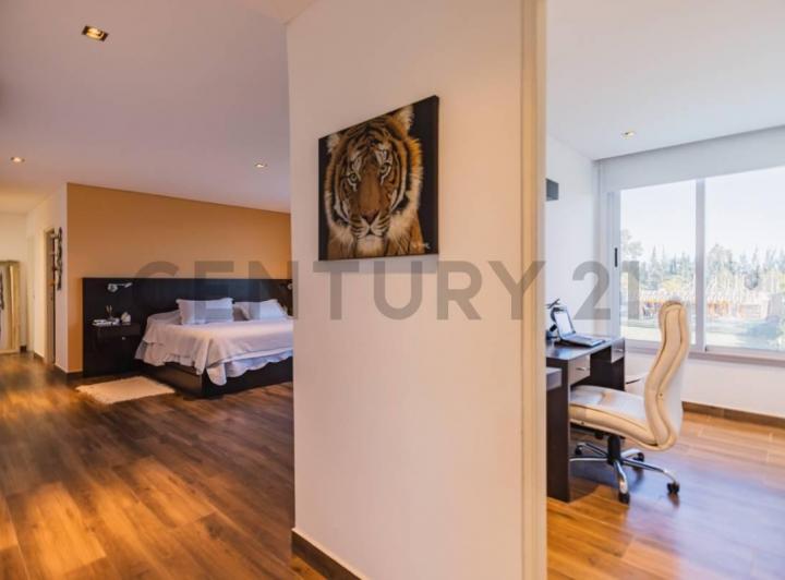 Casa · 400m² · 6 Ambientes