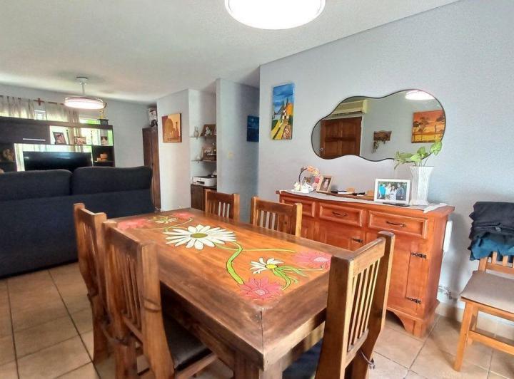 Casa · 110m² · 4 Ambientes · 1 Cochera