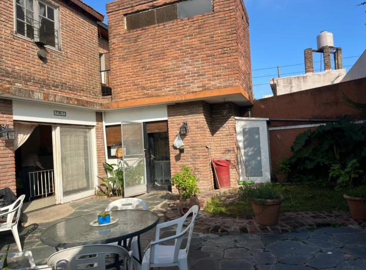 Casa · 228m² · 5 Ambientes