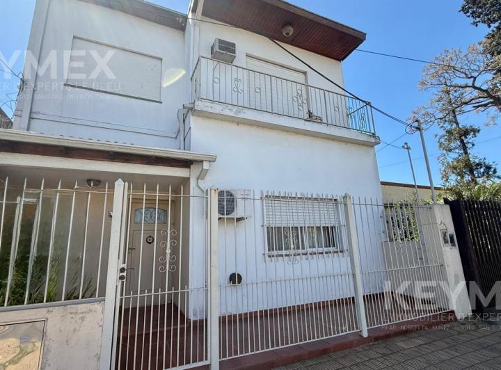 Casa · 147m² · 5 Ambientes · 2 Cocheras
