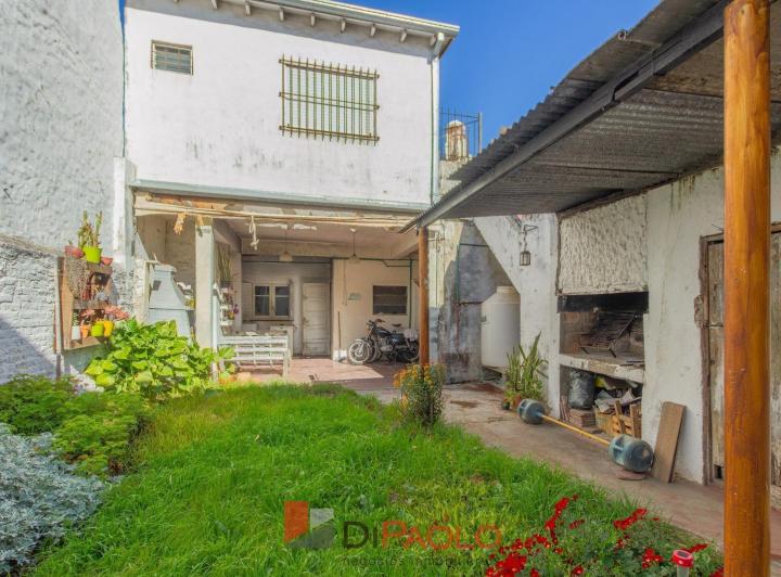 Casa · 158m² · 6 Ambientes · 1 Cochera