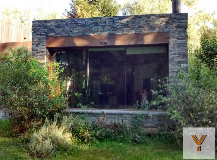 Casa · 218m² · 6 Ambientes