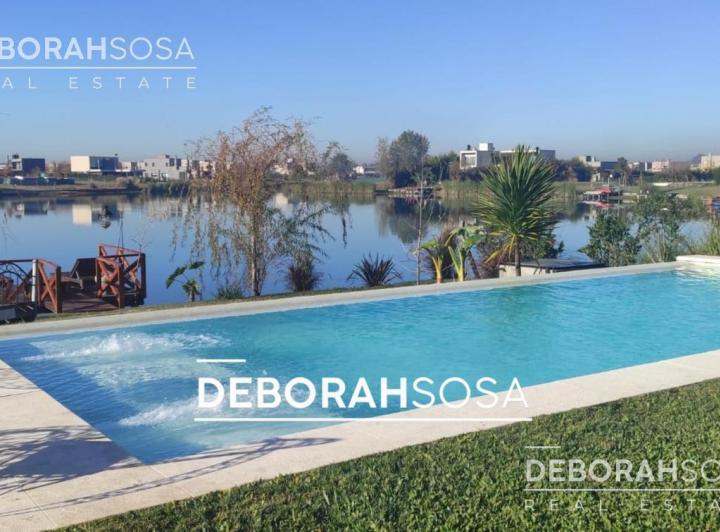 Casa · 200m² · 5 Ambientes · 11 Cocheras