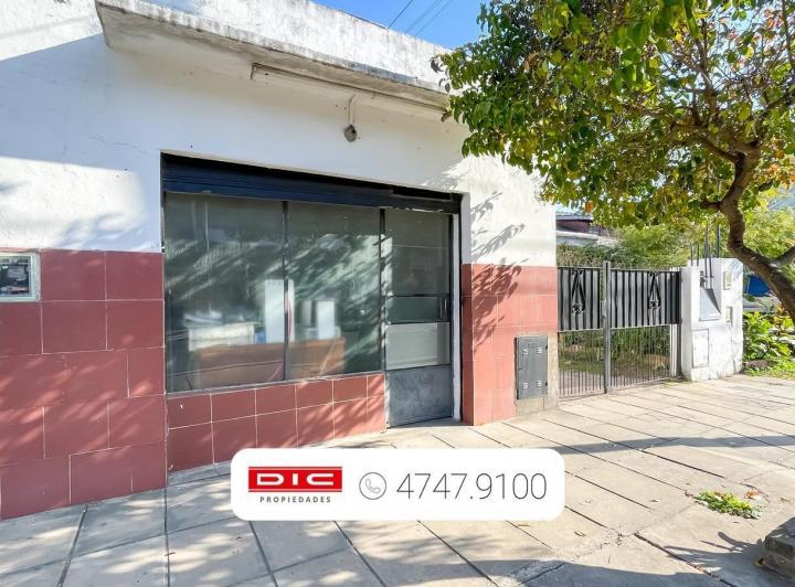 Casa · 199m² · 8 Ambientes · 2 Cocheras