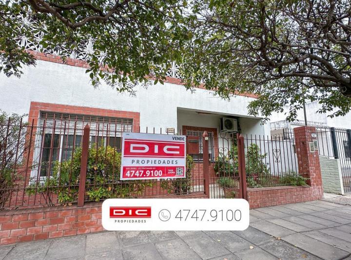 Casa · 329m² · 7 Ambientes