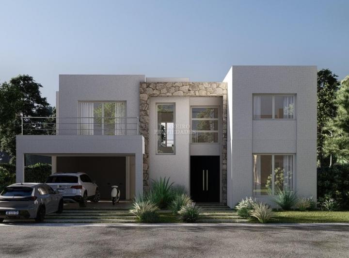 Casa · 270m² · 5 Ambientes · 5 Cocheras