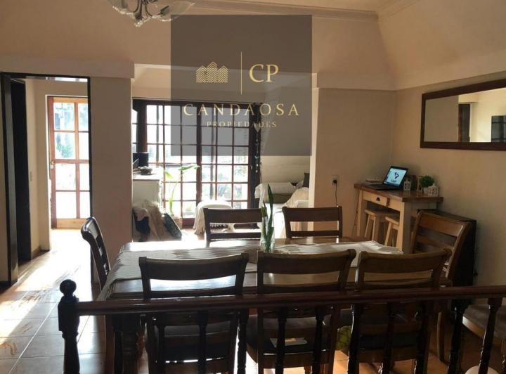 Casa · 116m² · 5 Ambientes · 2 Cocheras