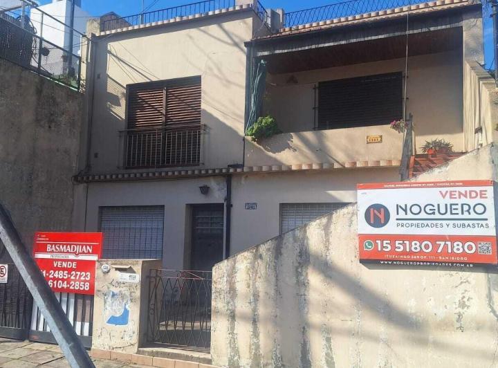 Casa · 160m² · 6 Ambientes