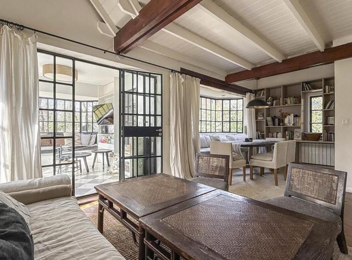 Casa · 163m² · 6 Ambientes