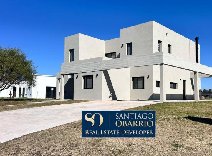 Casa · 207m² · 5 Ambientes