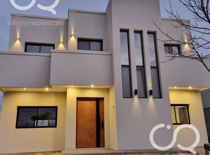 Casa · 260m² · 5 Ambientes
