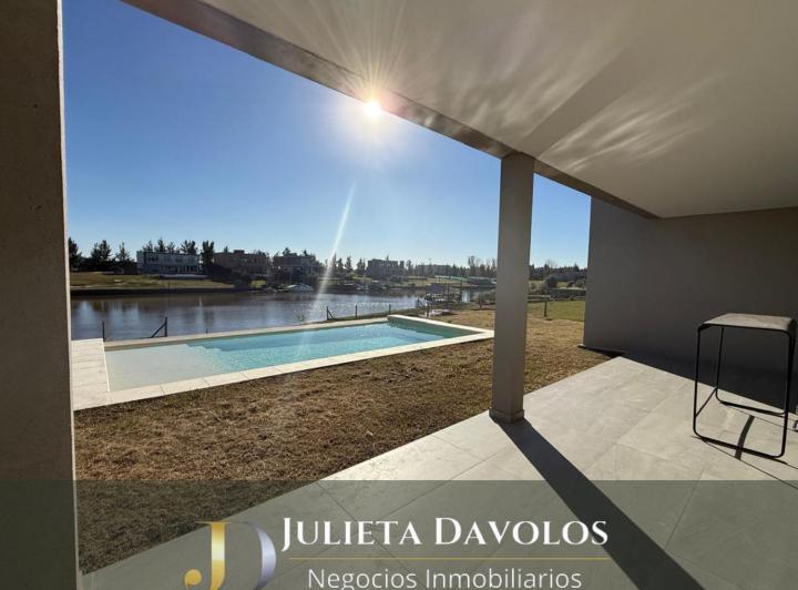 Casa · 259m² · 5 Ambientes