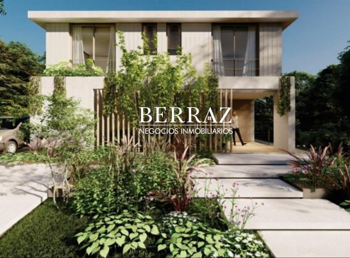 Casa · 291m² · 7 Ambientes · 4 Cocheras