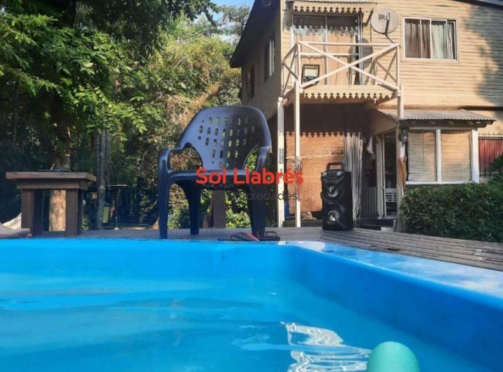 Casa · 213m² · 7 Ambientes