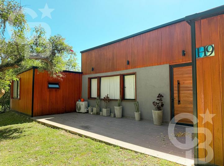 Casa · 150m² · 7 Ambientes