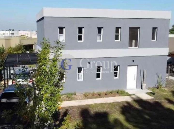 Casa · 135m² · 5 Ambientes · 1 Cochera