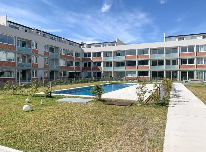 Departamento · 60m² · 2 Ambientes · 1 Cochera