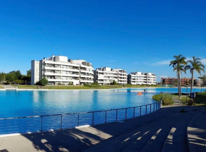 Departamento · 60m² · 2 Ambientes · 1 Cochera