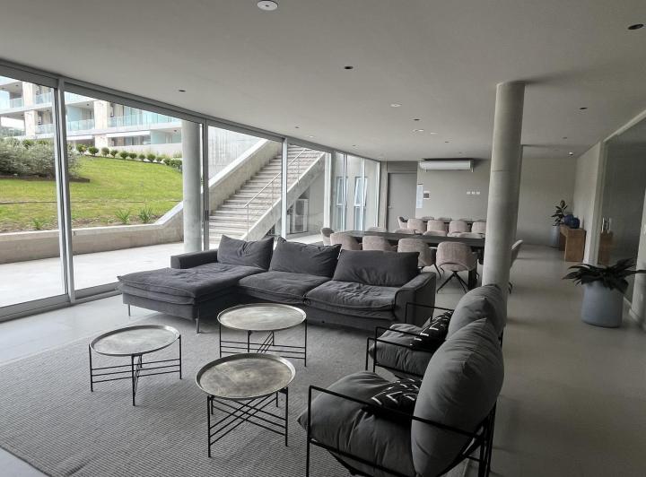 Departamento · 67m² · 2 Ambientes · 1 Cochera