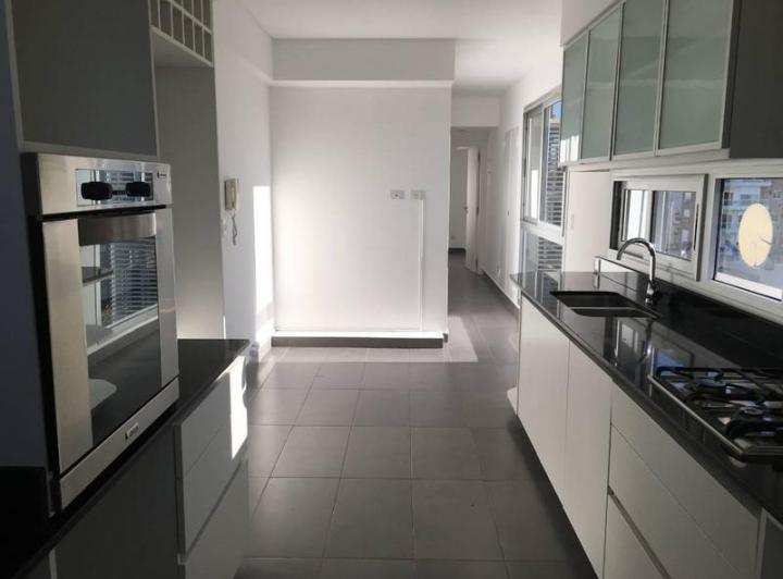 Departamento · 120m² · 4 Ambientes · 2 Cocheras