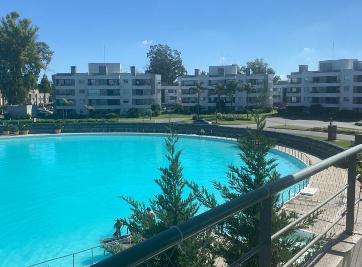 Departamento · 98m² · 4 Ambientes · 1 Cochera