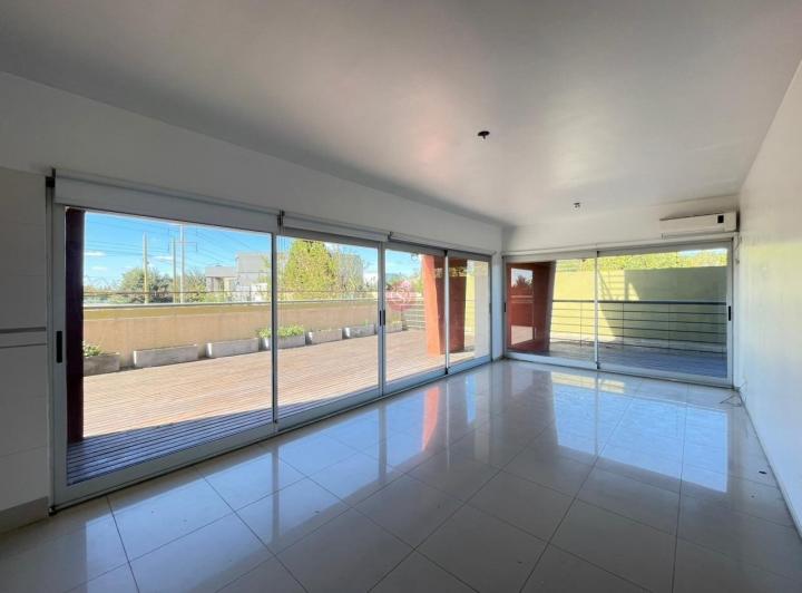 Departamento · 48m² · 2 Ambientes · 1 Cochera