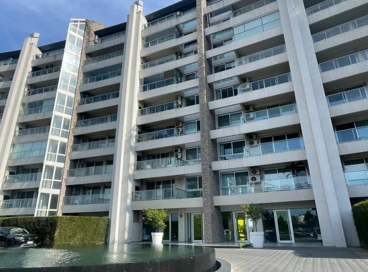 Departamento · 78m² · 3 Ambientes · 1 Cochera