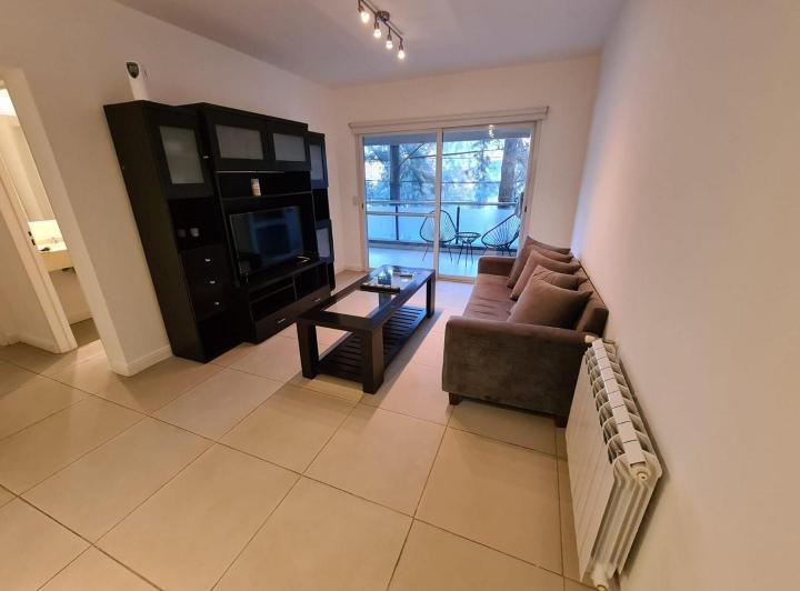 Departamento · 65m² · 2 Ambientes · 1 Cochera