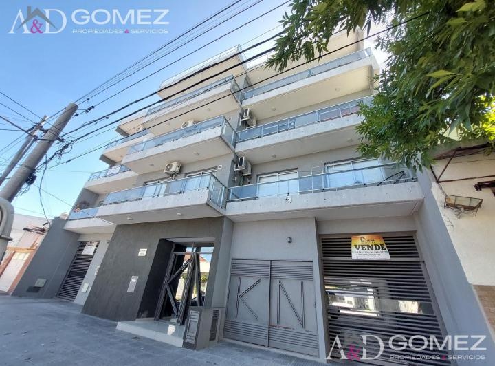 Departamento · 52m² · 3 Ambientes · 1 Cochera