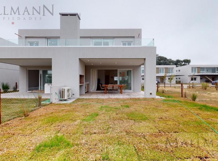 Departamento · 128m² · 4 Ambientes · 2 Cocheras