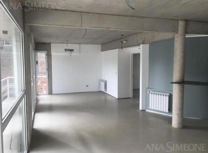 Departamento · 60m² · 2 Ambientes · 1 Cochera