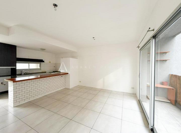 Departamento · 45m² · 2 Ambientes · 1 Cochera
