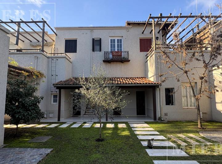 Departamento · 44m² · 2 Ambientes · 1 Cochera