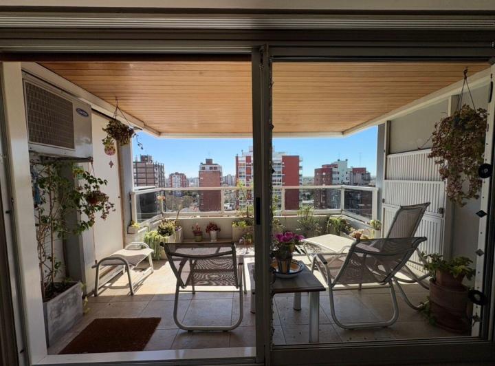 Departamento · 82m² · 4 Ambientes · 1 Cochera